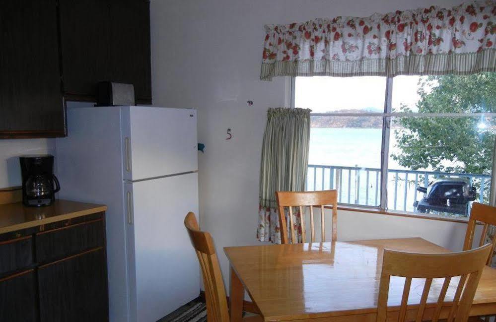 Clearlake Oaks Blue Fish Cove Resort المظهر الخارجي الصورة