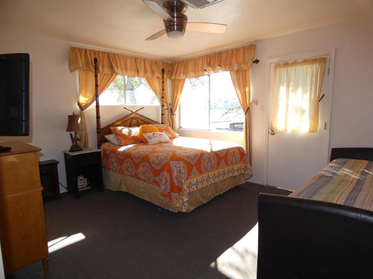 Clearlake Oaks Blue Fish Cove Resort المظهر الخارجي الصورة